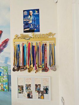Медальниця карате Захар 50смх35см золото (Medalnutsa-0602-551) 0702Medalnitsa_karate_790_15 фото